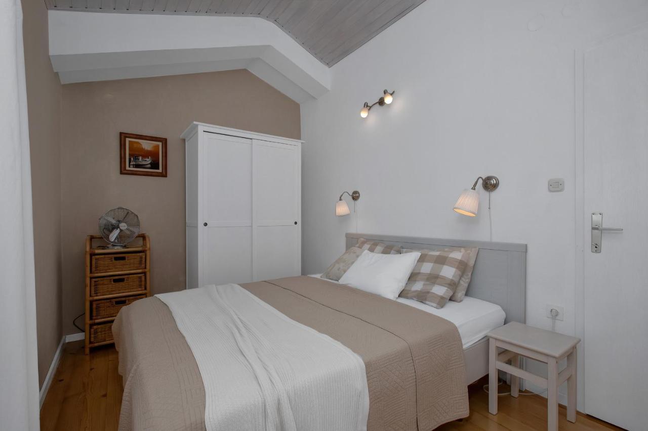 Apartman Ratac 11 Tucepi Exterior photo
